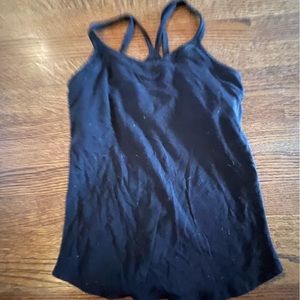 Lululemon tank size 6
